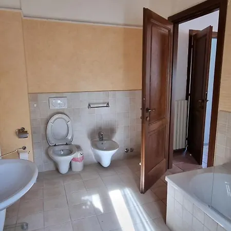 Roccaverano Apartment Olmo Gentile